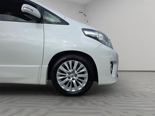 2012 Toyota Alphard Cruise control, Dark Interior Carousel 19