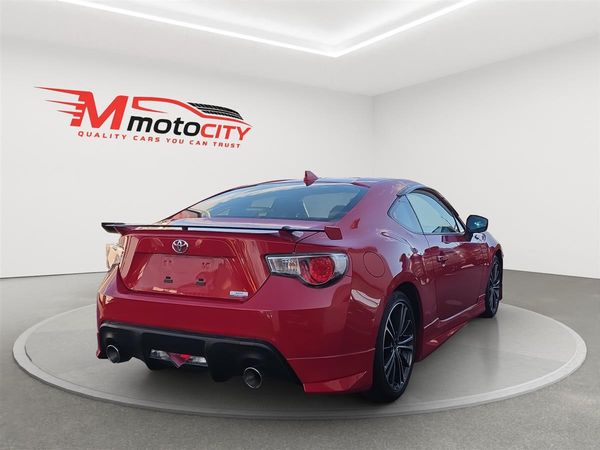 2015 Toyota 86 G, Modellista Body kit Carousel 2