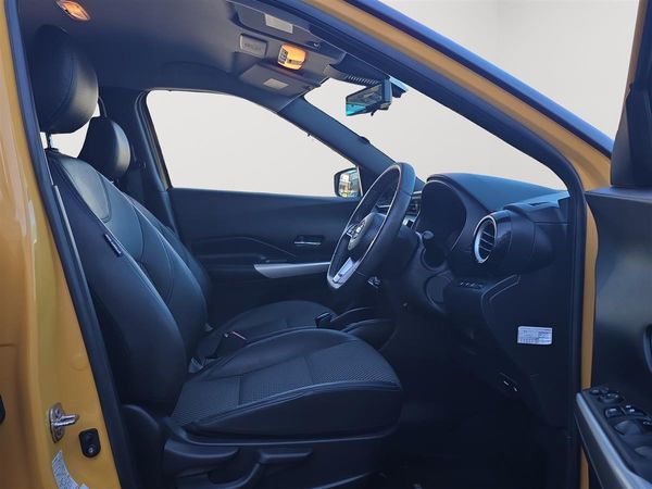 2020 Nissan Kicks E-POWER Carousel 12