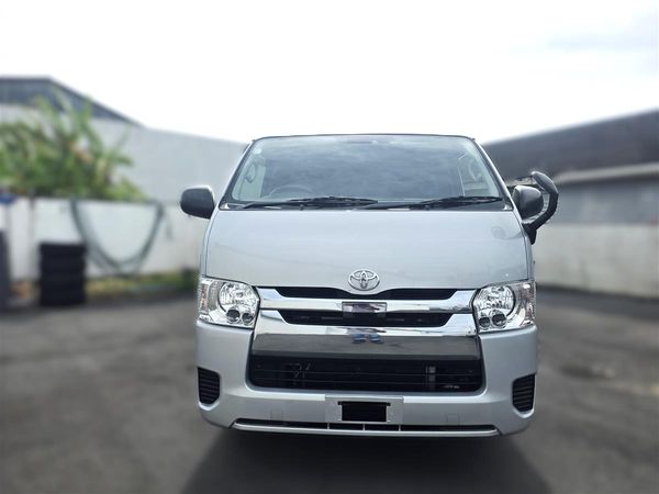 2018 Toyota Hiace VAN LONGDX GL PACKAGE Carousel 7