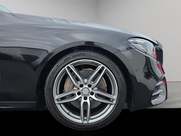 2017 Mercedes-Benz E 200 E200, Sedan Carousel 19