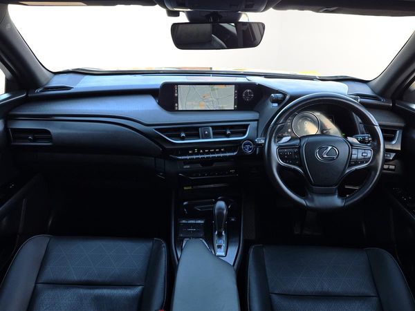 2022 Lexus UX 300e LIMITED 54KWH/EV/HD Carousel 16