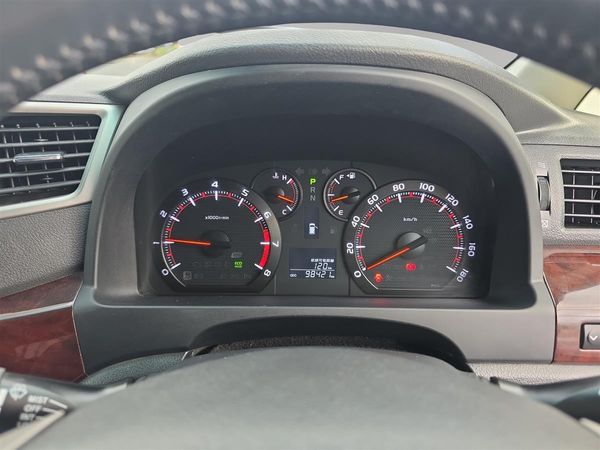 2012 Toyota Alphard Cruise control, Dark Interior Carousel 17