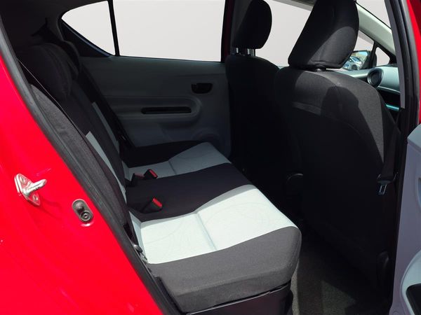 2012 Toyota Aqua HYBRID Carousel 14