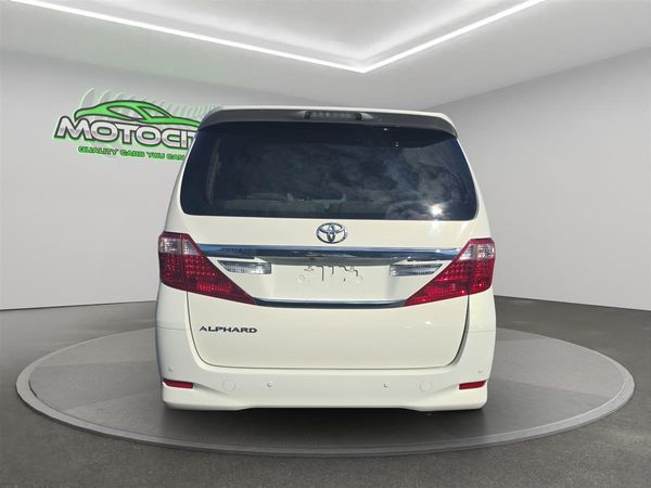 2014 Toyota Alphard 8 SEATER Carousel 3