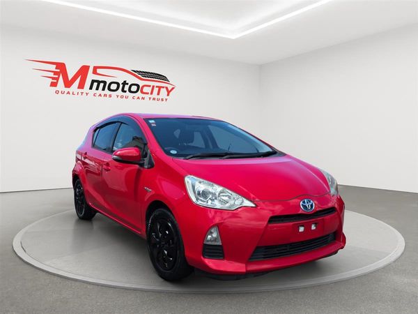 2012 Toyota Aqua HYBRID