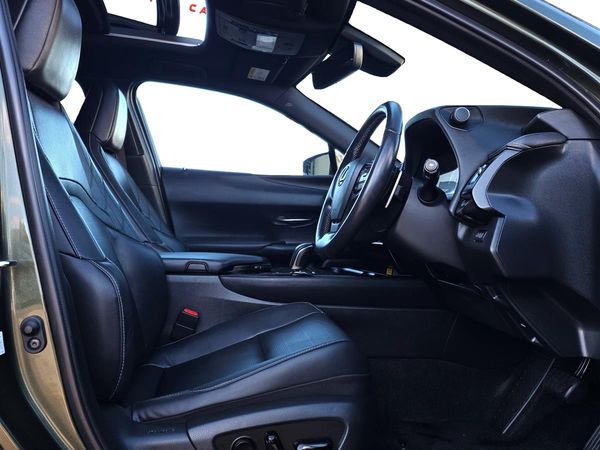 2022 Lexus UX 300e LIMITED 54KWH/EV/HD Carousel 12