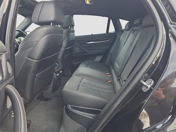 2017 BMW X6 M Sport, Twin Turbo, Sunroof Carousel 10