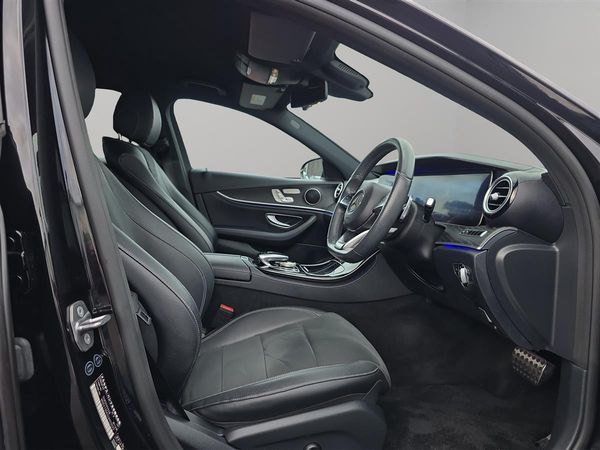 2017 Mercedes-Benz E 200 E200, Sedan Carousel 12