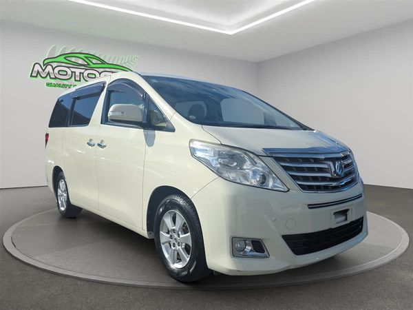 2014 Toyota Alphard 8 SEATER