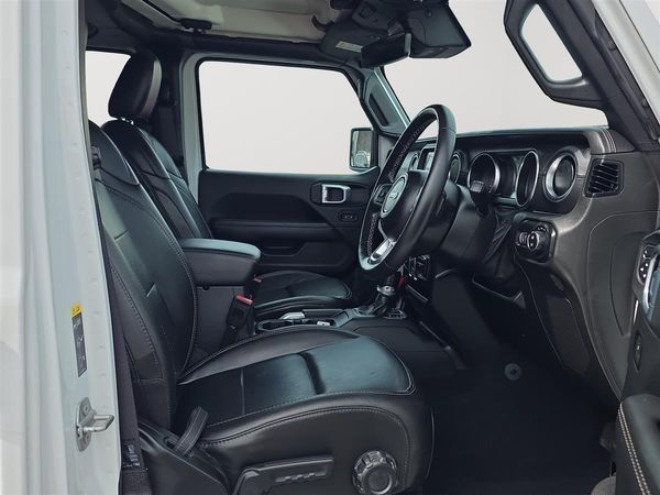2022 Jeep Wrangler SAHARA UNLIMITED, RADAR CRUISE Carousel 12