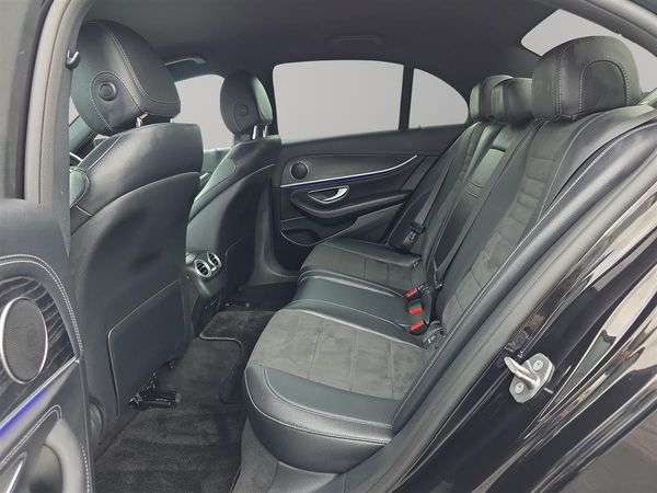 2017 Mercedes-Benz E 200 E200, Sedan Carousel 14