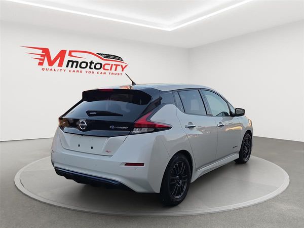 2018 Nissan Leaf X, LEATHER HEATED SEATS, RADAR CRUISE, Carousel 1