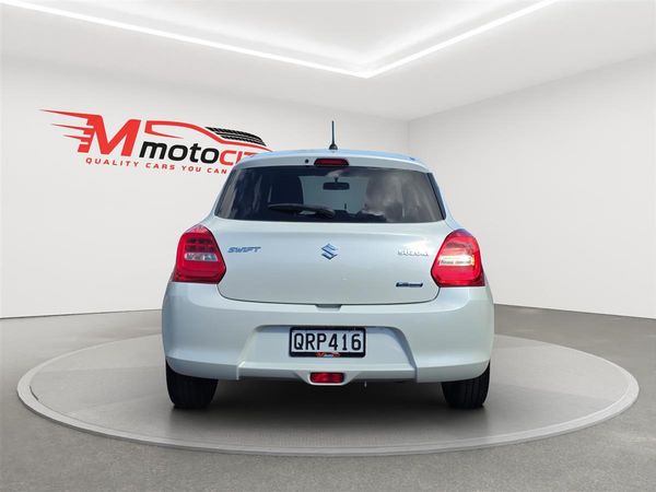 2024 Suzuki Swift GLX HYBRID 1.2PH Carousel 3