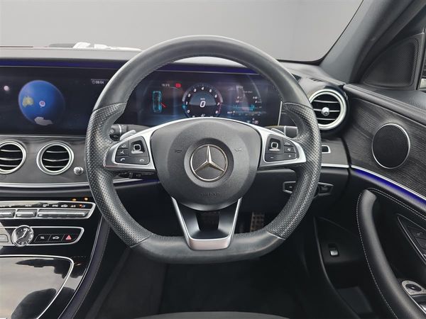 2017 Mercedes-Benz E 200 E200, Sedan Carousel 17