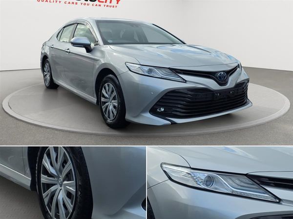 2021 Toyota Camry HYBRID, X, Low Kms Carousel 8
