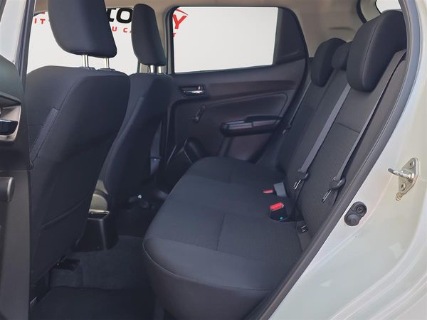 2024 Suzuki Swift GLX HYBRID 1.2PH Carousel 13