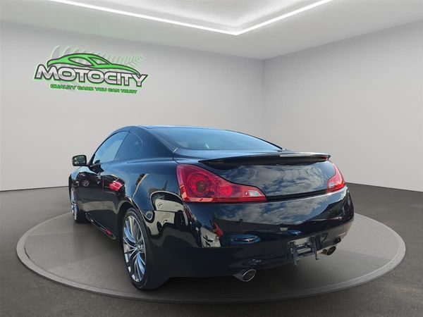 2014 Nissan Skyline 370GT, 2 door Carousel 4
