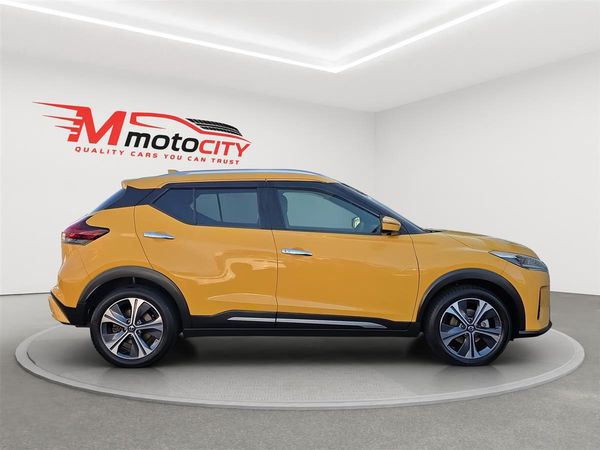 2020 Nissan Kicks E-POWER Carousel 1