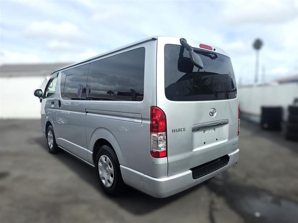 2018 Toyota Hiace VAN LONGDX GL PACKAGE Carousel 4