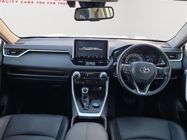 2019 Toyota RAV4 4WD, G Pack, Leather Heated Seats, Radar Cruise Carousel 16
