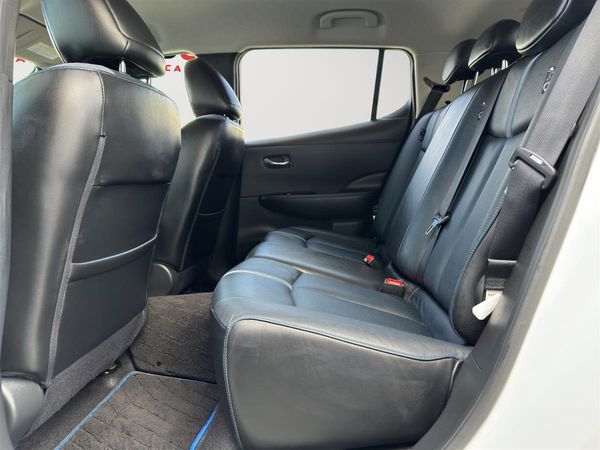 2018 Nissan Leaf X, LEATHER HEATED SEATS, RADAR CRUISE, Carousel 12