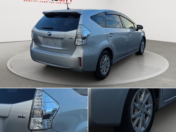 2012 Toyota Prius ALPHA 7 SEATS, CRUISE CONTROL Carousel 11
