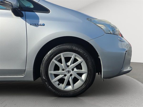 2012 Toyota Prius ALPHA 7 SEATS, CRUISE CONTROL Carousel 19