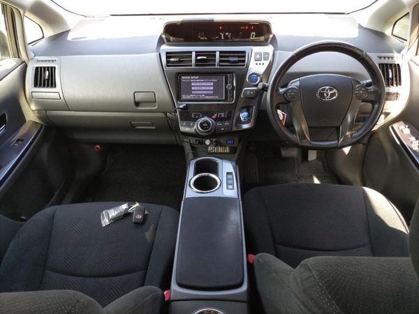 2014 TOYOTA PRIUS ALPHA S-TUNE BLACK Carousel 7