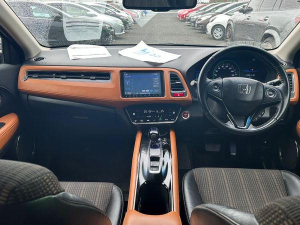 2014 HONDA VEZEL Z HYBRID Carousel 6