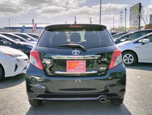 2013 TOYOTA VITZ F SMART S- TOP Carousel 4