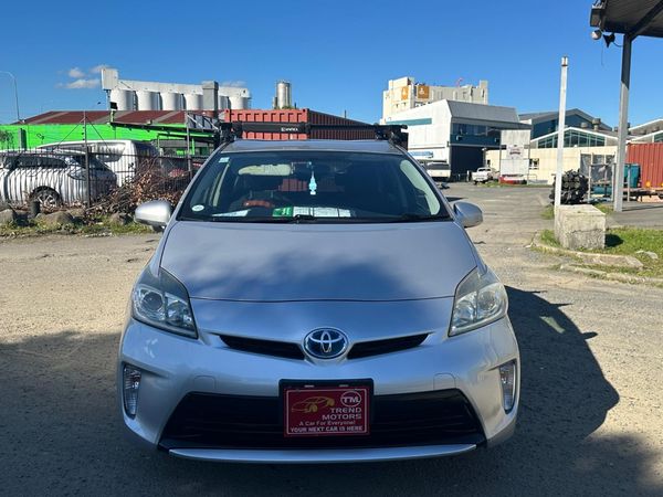 2014 TOYOT PRIUS 5D-S PACKAGE Carousel 2