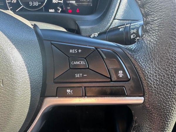 2020 NISSAN NOTE MEDALIST Carousel 9