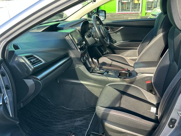 2017 SUBARU IMPREZZA G4 EYESIGHT Carousel 6