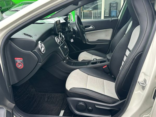 2014 MERCEDES BENZ A180 Carousel 4