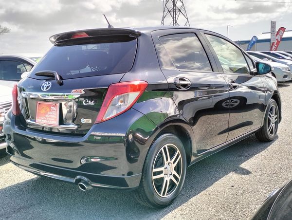2013 TOYOTA VITZ F SMART S- TOP Carousel 3