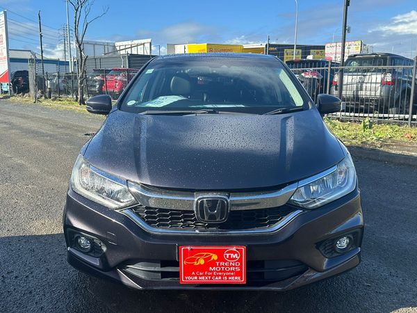 2018 HONDA GRACE HYBRID EX SENSING Carousel 2