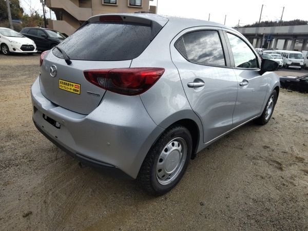 2020 MAZDA 2 15S Carousel 2