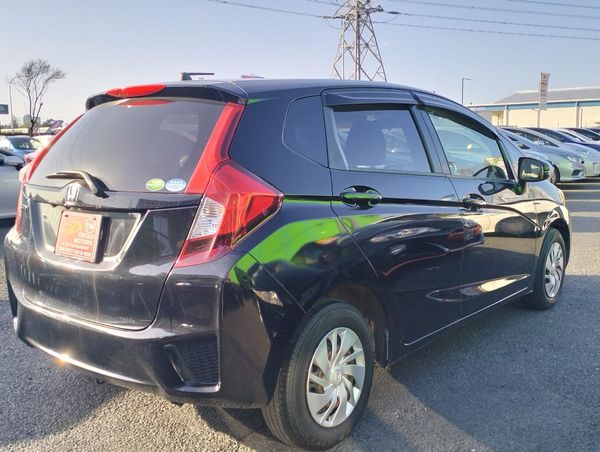 2015 HONDA FIT 13G F-PACKAGE Carousel 3