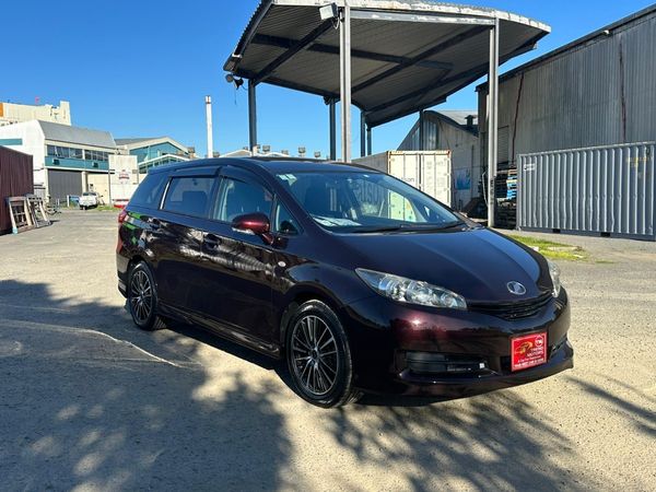 2012 TOYOTA WISH Carousel 3