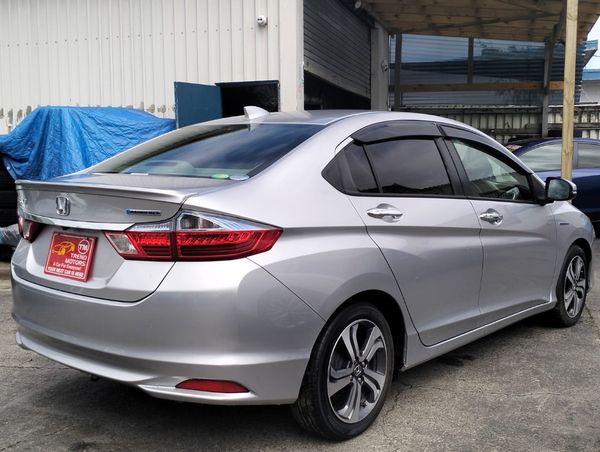 2015 HONDA GRACE EX Carousel 3