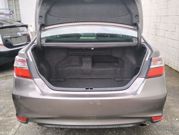 2015 TOYOTA CAMRY G PACKAGE Carousel 8
