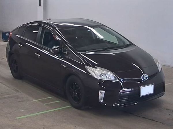 2014 TOYOTA PRIUS S