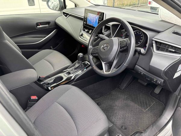 2019 TOYOTA COROLLA TOURING S Carousel 2