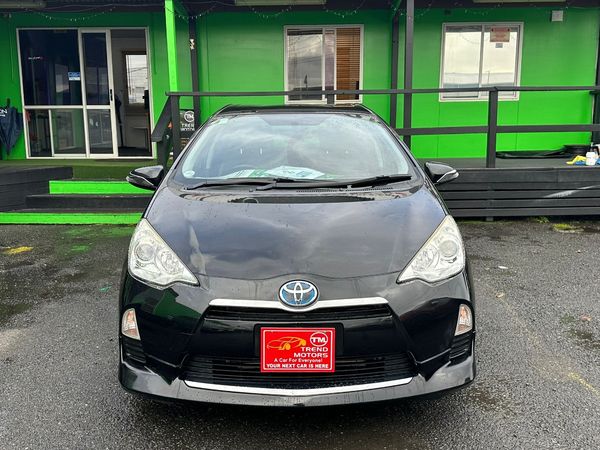 2014 TOYOTA AQUA G Carousel 2