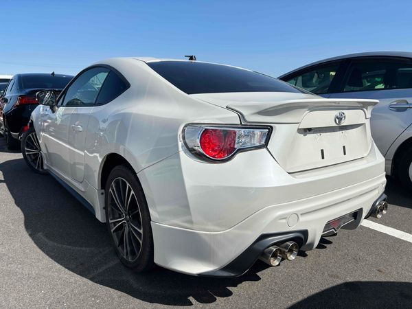 2012 TOYOTA GT 86 TRD BODYKIT Carousel 4