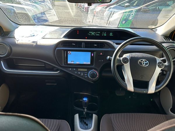 2013 TOYOTA AQUA G PACKAGE Carousel 8