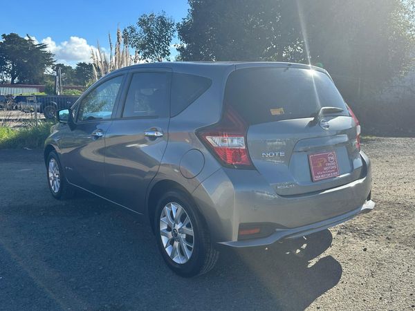 2020 NISSAN NOTE MEDALIST Carousel 4