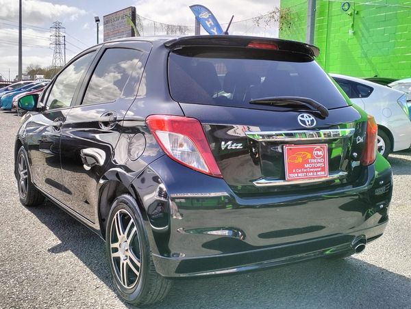 2013 TOYOTA VITZ F SMART S- TOP Carousel 9