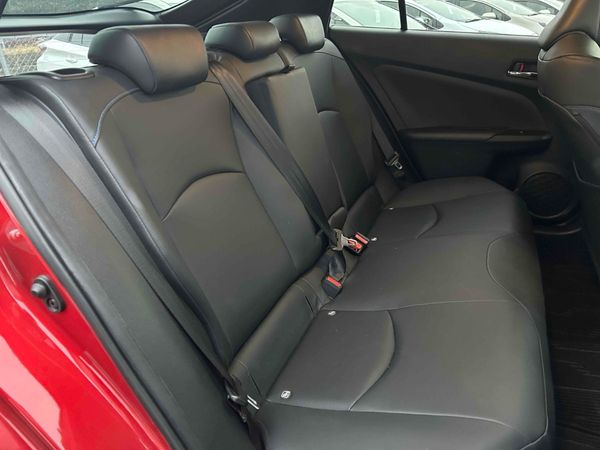 2016 TOYOTA PRIUS 5D S TOURING Carousel 8